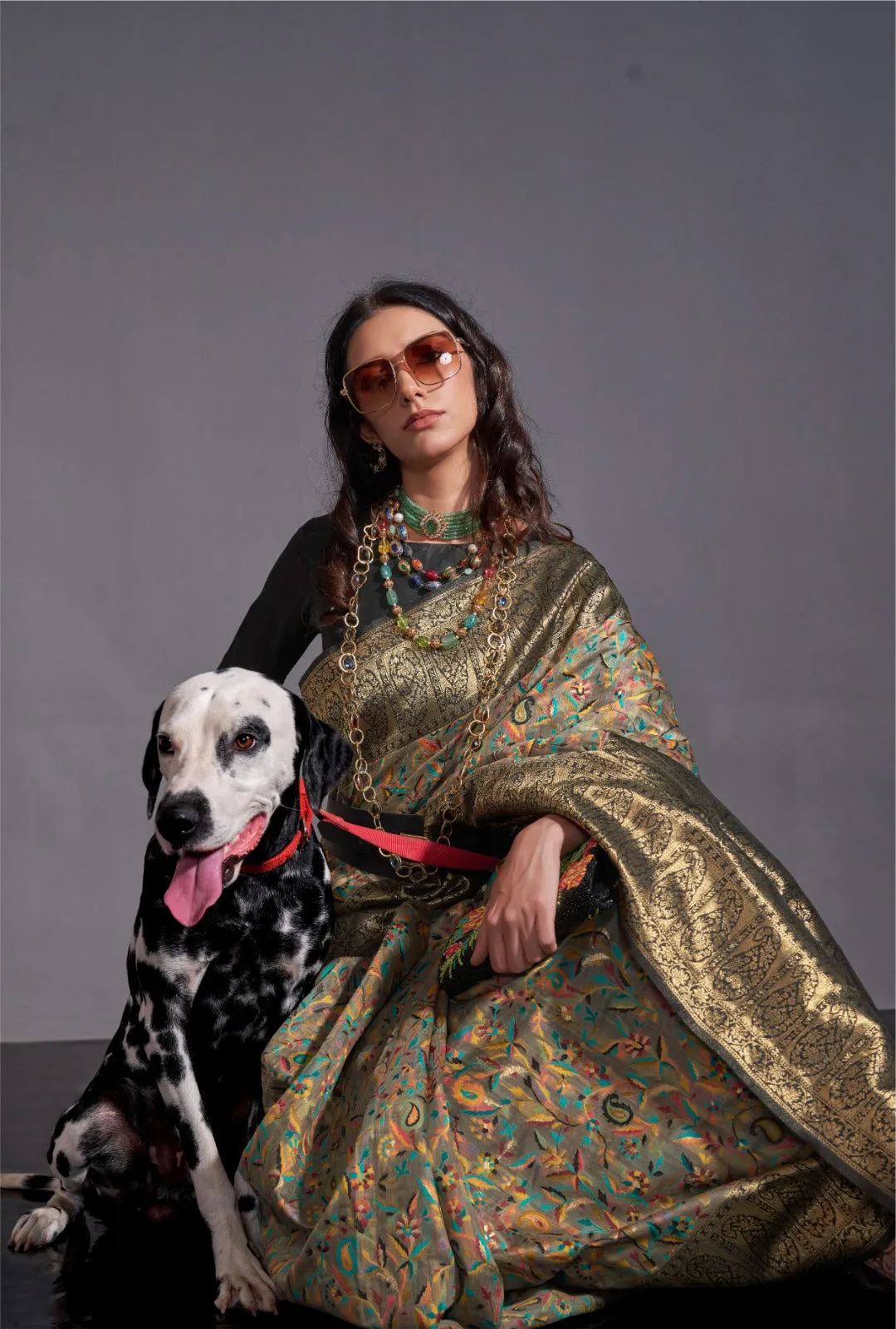 Grey Black Pure Knaaz Silk Modal Kashmiri Chaap Handloom Weaving Silk Saree