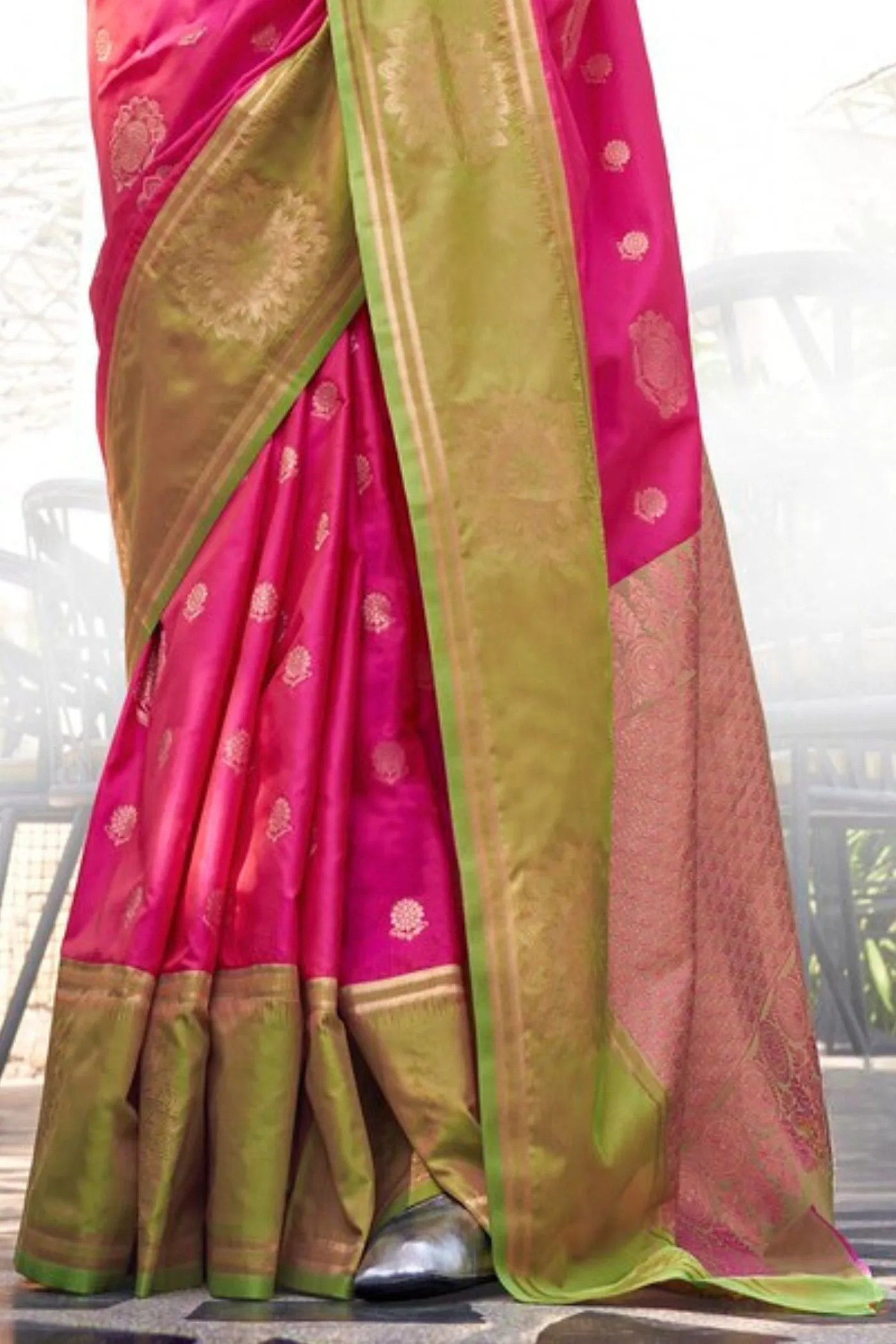 Magenta Pink Party Wear Two Tone Contrast Handloom Weaving Silk Saree