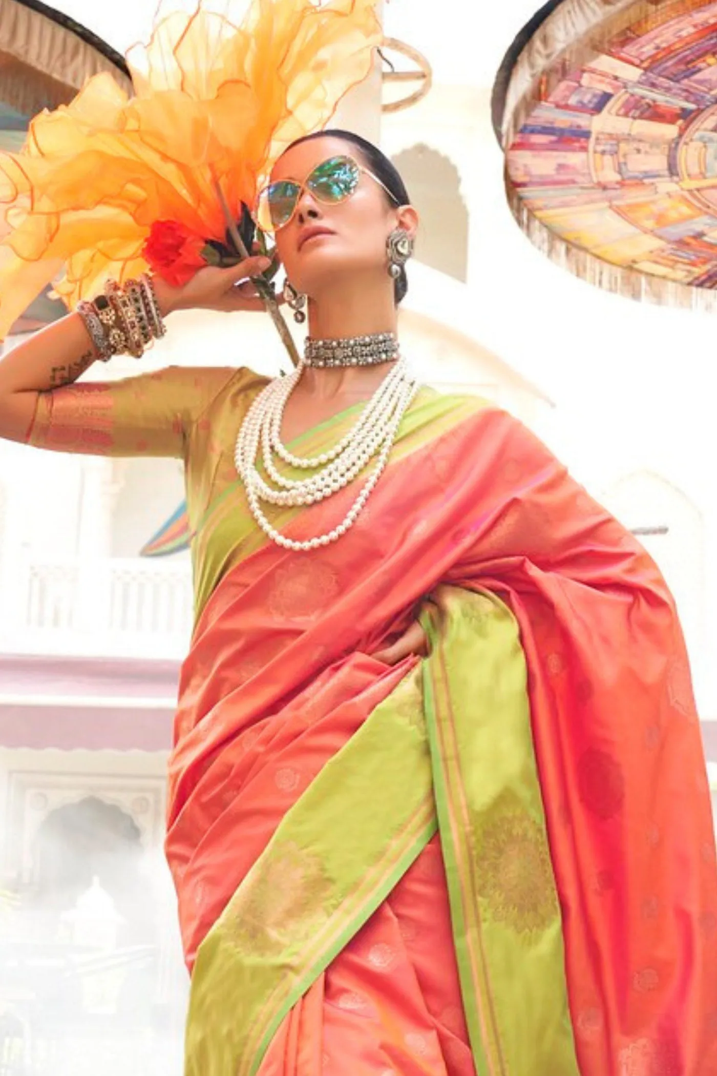 Mandarin Pearl Peach Party Wear Two Tone Contrast Handloom Weaving Silk Saree