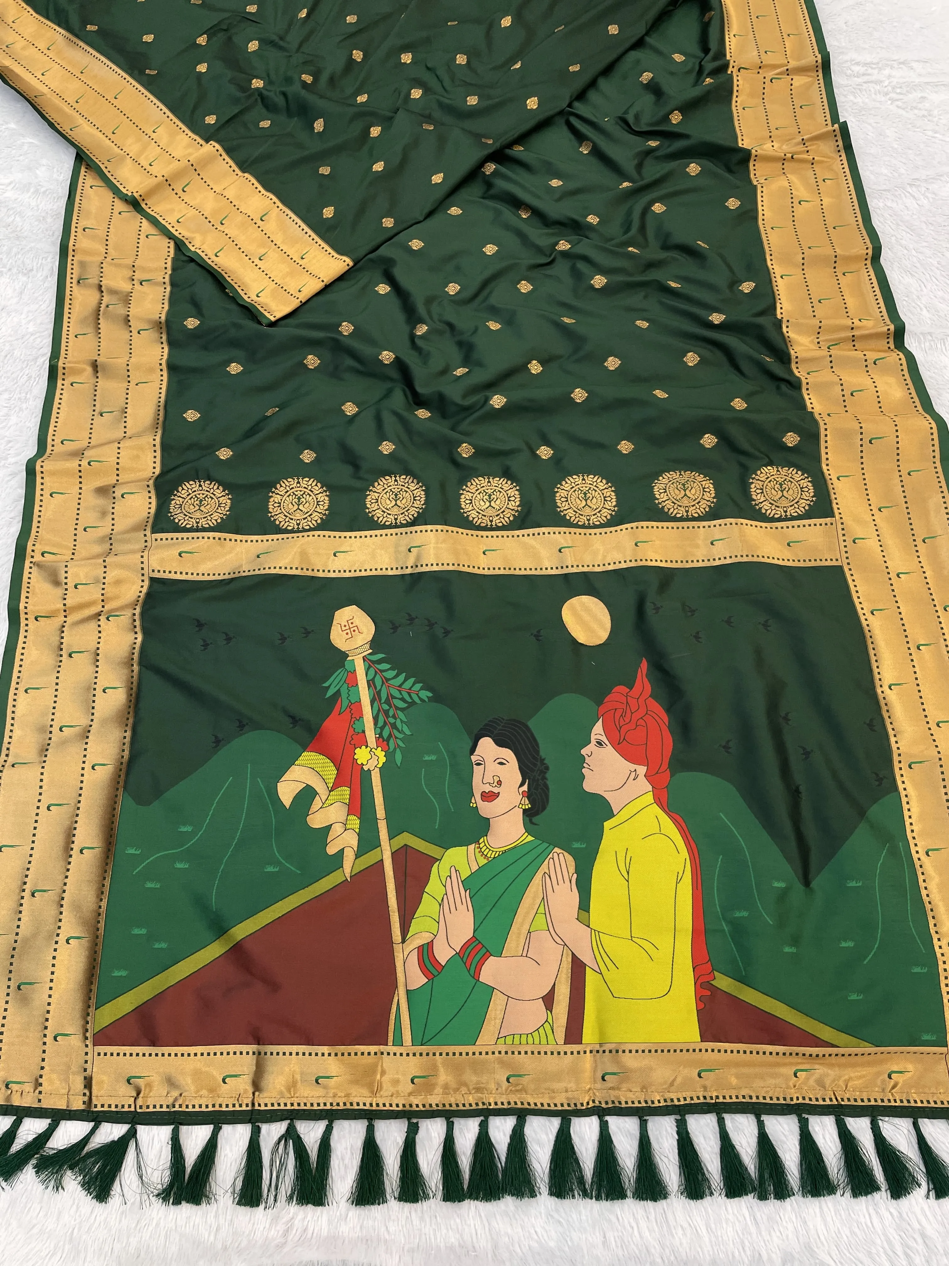 Women's Designer Maharashtrian Pure Banarasi Paithani Saree