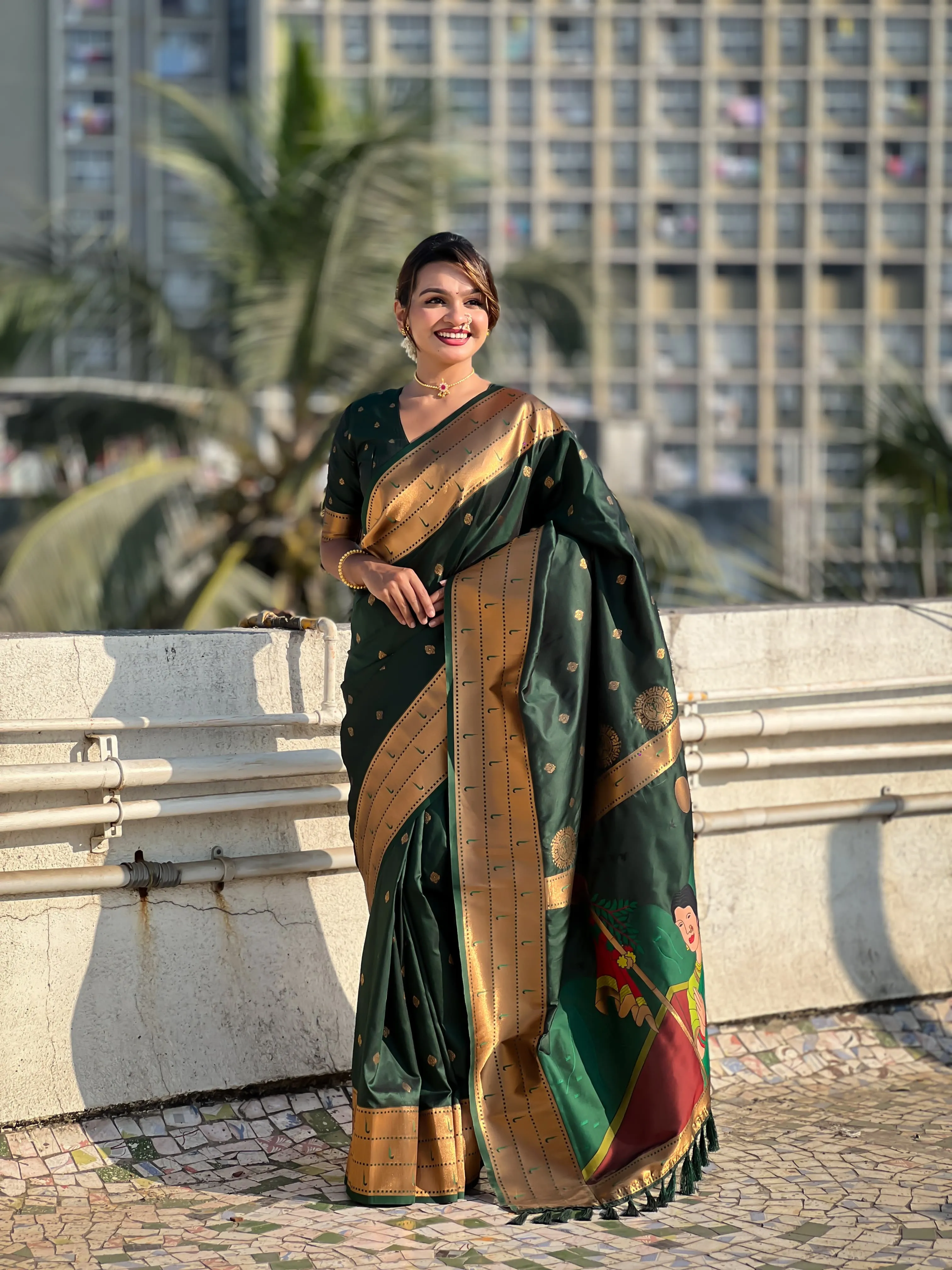 Women's Designer Maharashtrian Pure Banarasi Paithani Saree